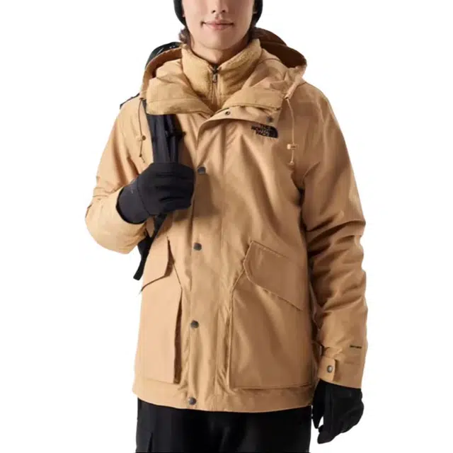 THE NORTH FACE