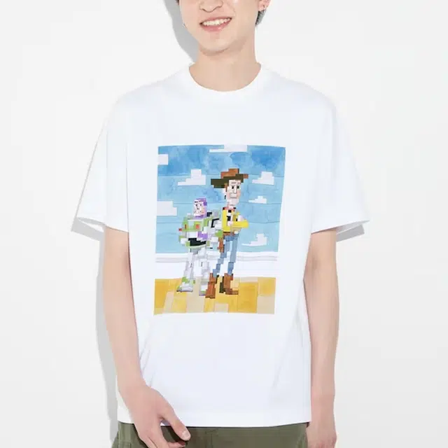 UNIQLO x Disney SS23 T