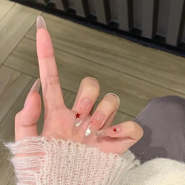 柚予颜 手工穿戴甲冰透星星少女甜美猫眼美甲  杏仁裸色渐变 纯欲