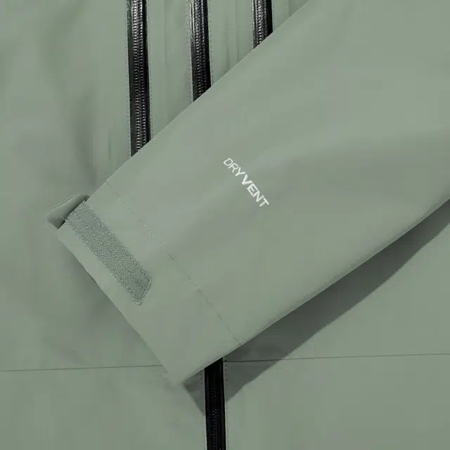 THE NORTH FACE Mountain Logo