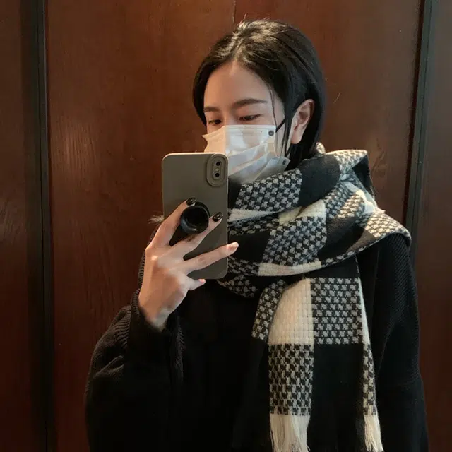 木林森 复古流苏格子保暖针织仿羊绒 绒线围巾 男女同款情侣款