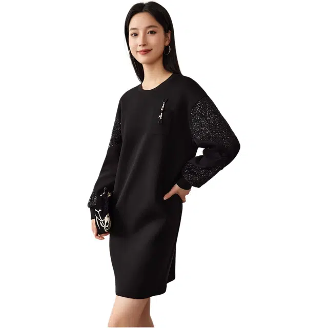 欧昵雪 圆领宽松落肩袖长袖连衣裙 女款 黑色