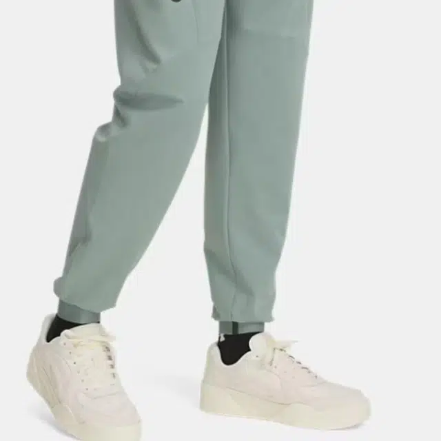 Under Armour Unstoppable -348