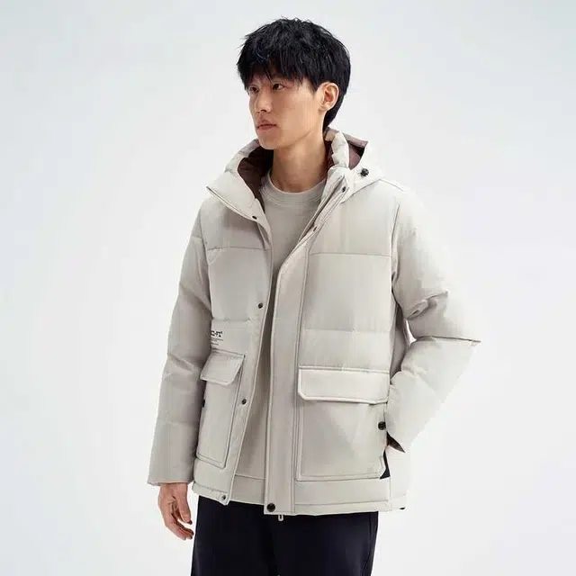 特步 生活系列 字母拉链连帽舒适透气加厚保暖羽绒服 男款 浮岩灰