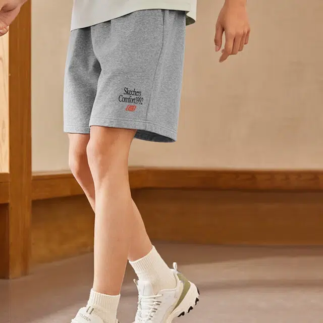 Skechers