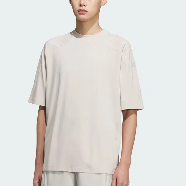 adidas CITY ESCAPE T