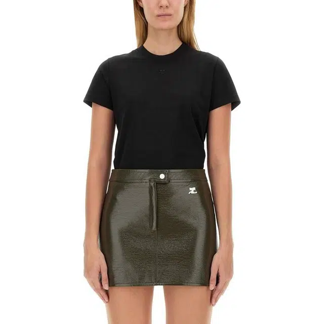 COURREGES T
