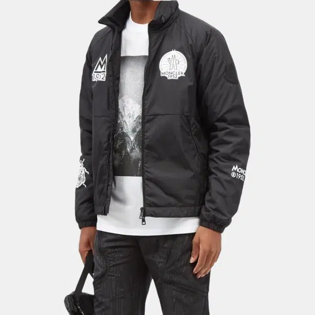Moncler logo