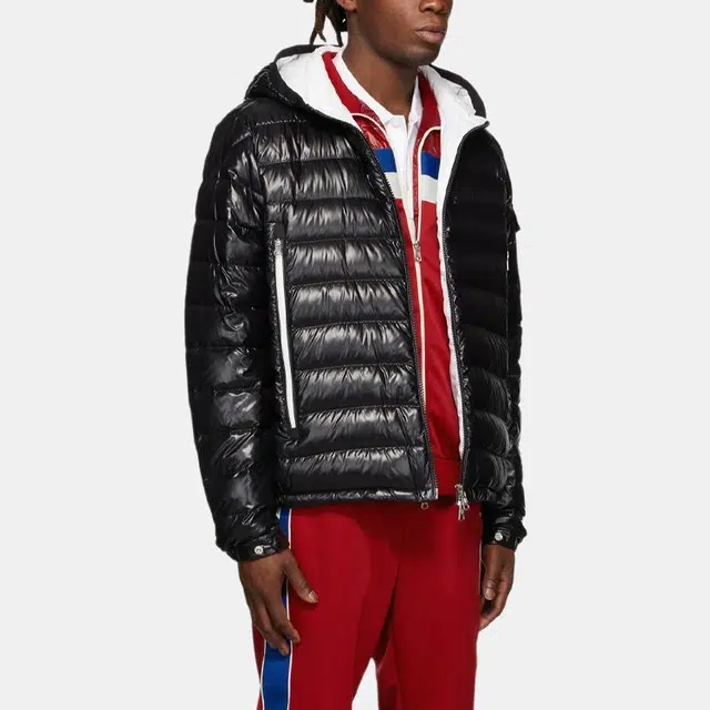 Moncler SS22