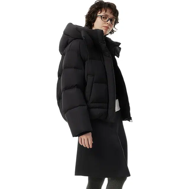 坦博尔 纯色宽松短款长袖羽绒服 女款
