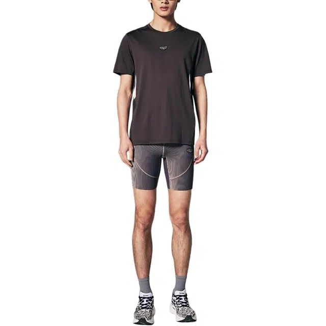 Saucony T