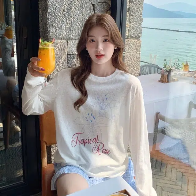 Kiki Clothing Boutique t T