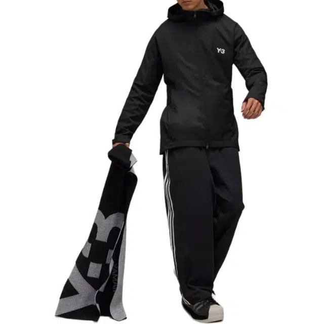 Y-3