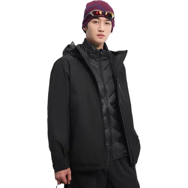 探路者  休闲舒适三合一  防水防风保暖冲锋衣 男款 黑色