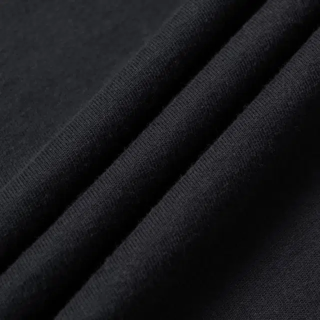 Balenciaga FW22 T