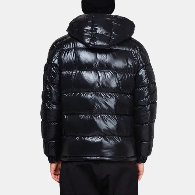Moncler maya