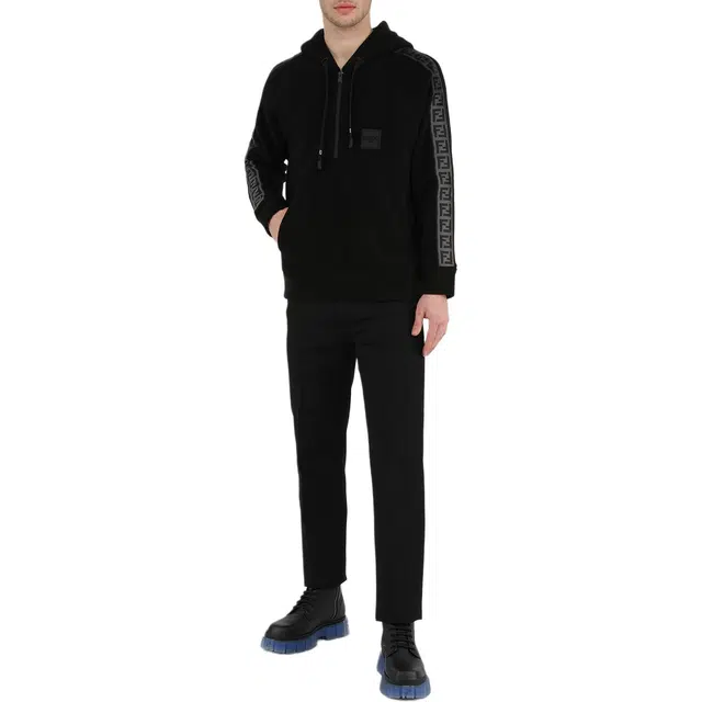 FENDI FW21 Logo