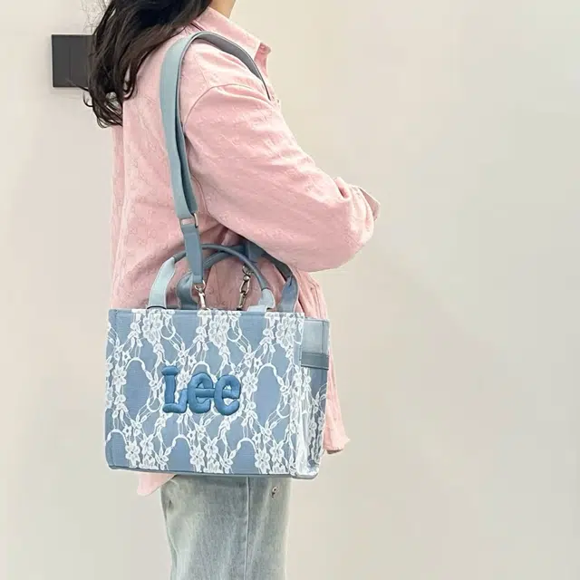 Lee Academy Tote