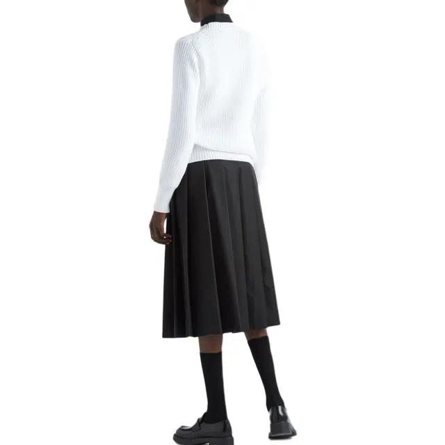 PRADA FW22 logo