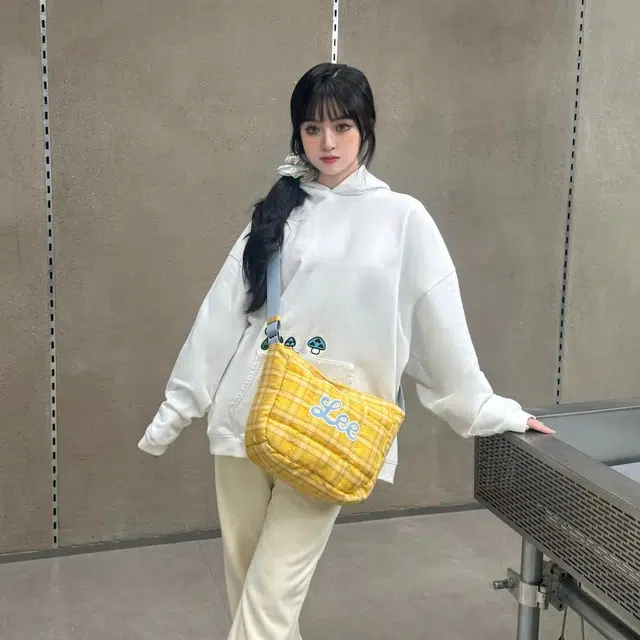 Lee ins