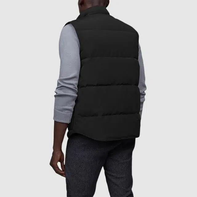 Canada Goose Freestyle Logo