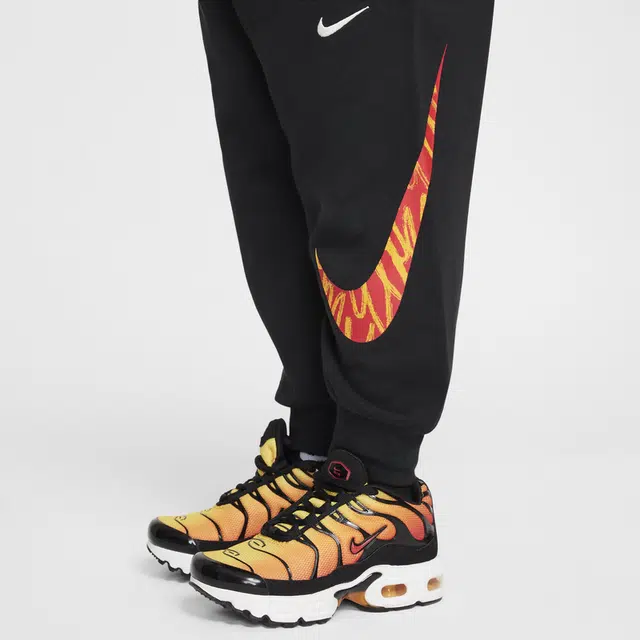 Nike SwooshIcon Sportswear NSW Logo