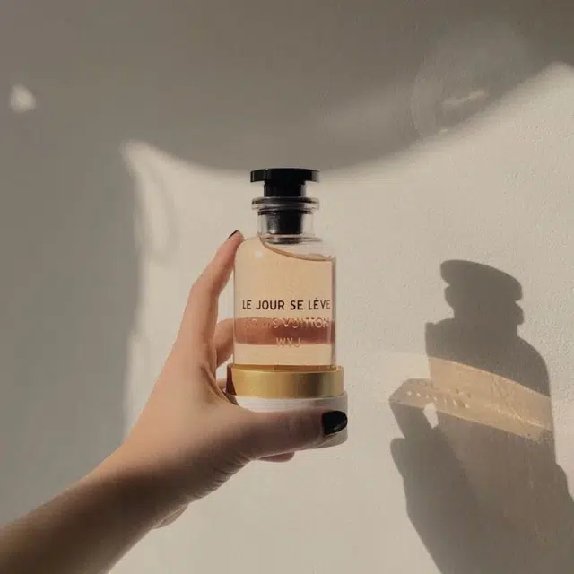 LOUIS VUITTON LE JOUR SE LVE EDP 100ml200ml