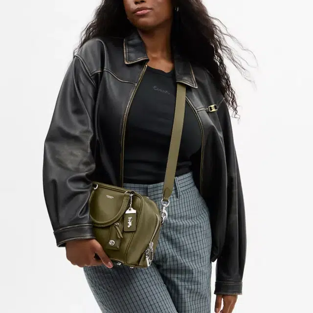COACH Cube Rogue 20