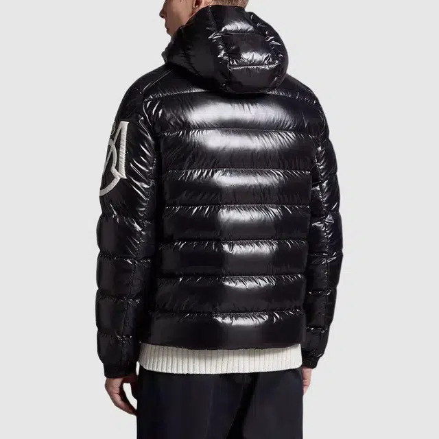 Moncler FW23 Saulx