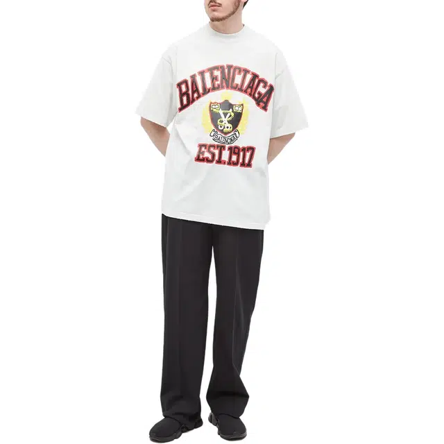 Balenciaga SS23 T