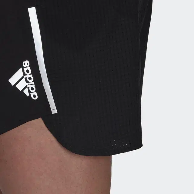 adidas AEROREADY logo