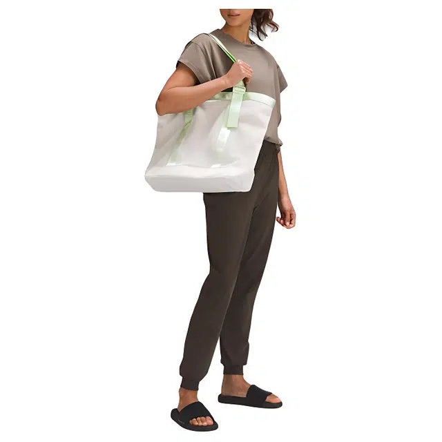 lululemon Mesh Logo