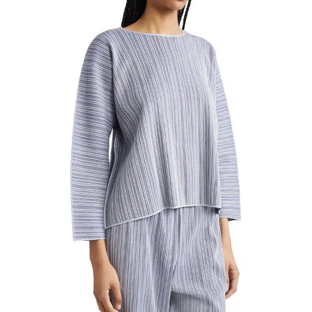 PLEATS PLEASE ISSEY MIYAKE T