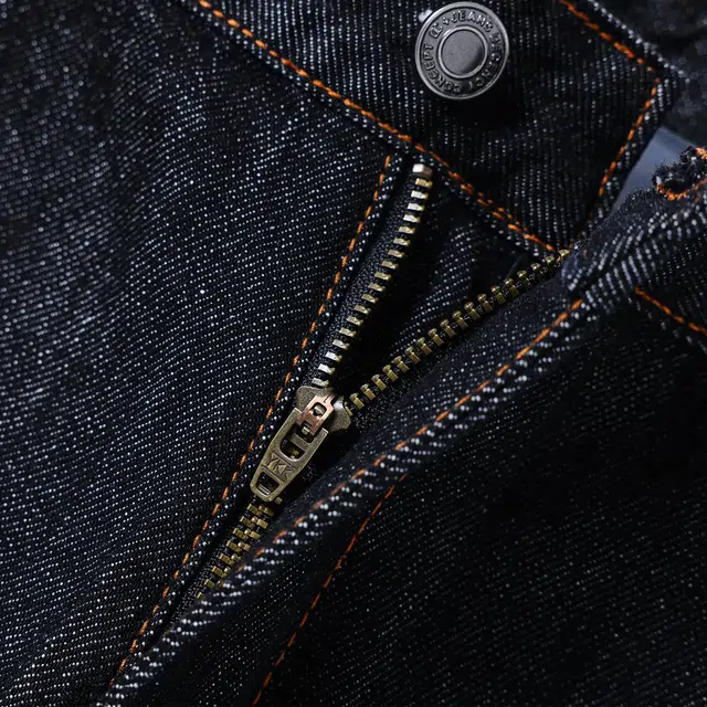 Lee Cooper