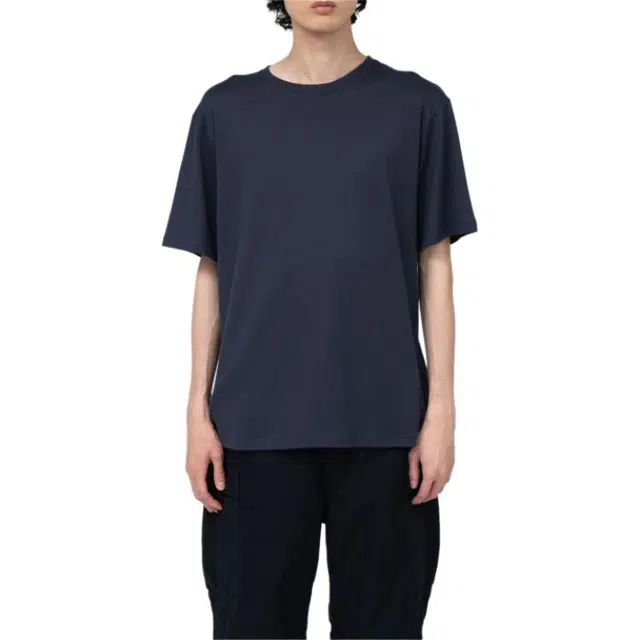 nanamica T