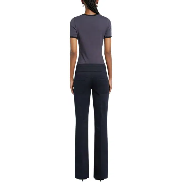 COURREGES T