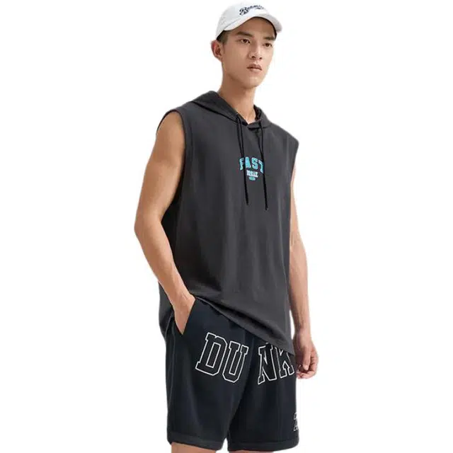 特步 舒适纯色吸汗背心 男款 松墨灰