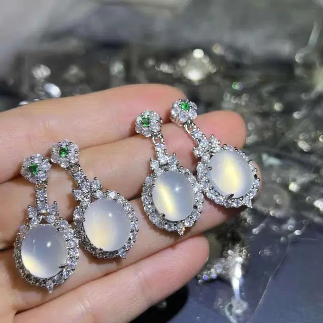 识恩 冰清玉洁表白神器太阳花新中式国潮 宫廷古风水滴 招财转运 上岸平安 笑口常开 小众设计 轻奢高级#好运 玉髓 耳环 女款