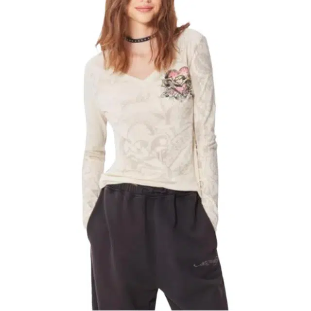 Ed Hardy V T