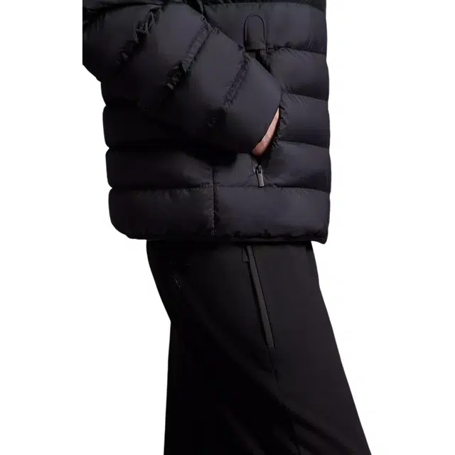 Moncler Arroux Arroux Short Down Jacket