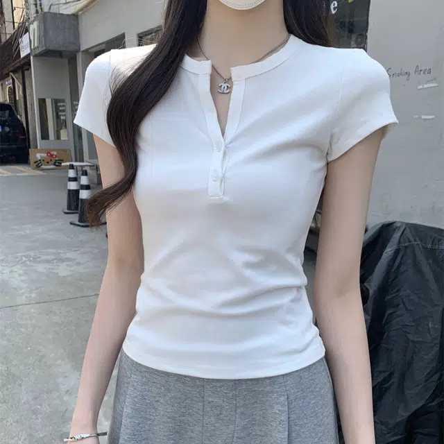 Kiki Clothing Boutique T