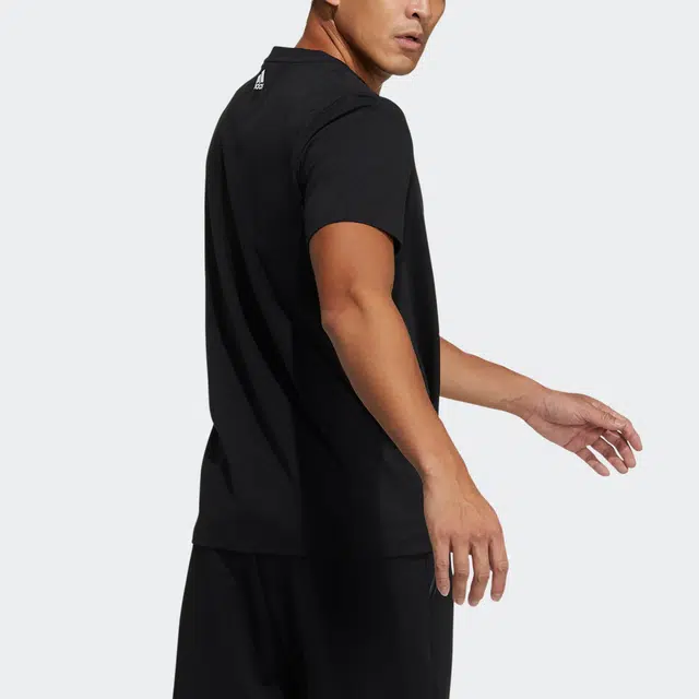adidas Ub Gfx T Bos Logo T