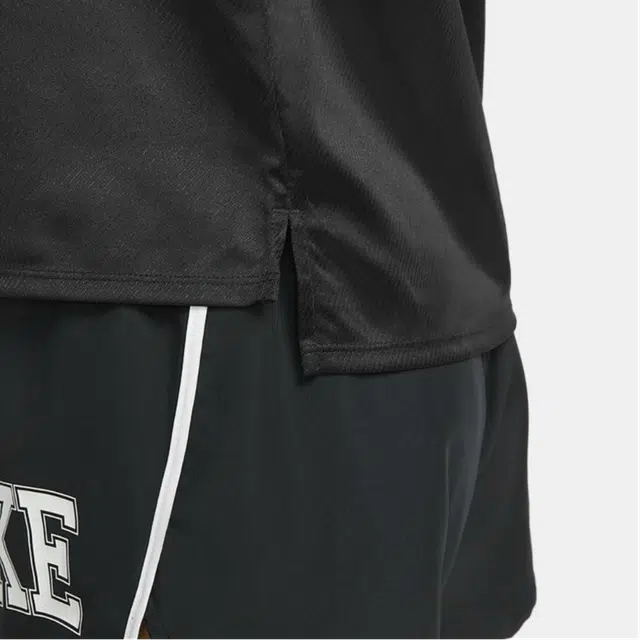 Nike Dri-FIT Swoosh LogoT