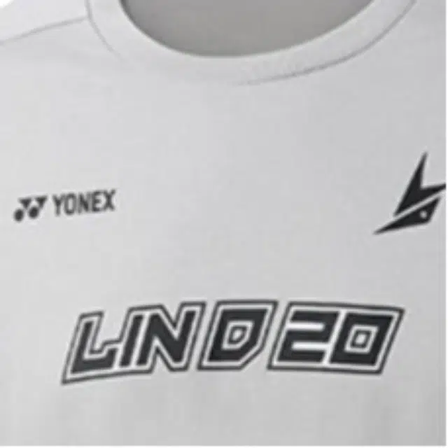 YONEX