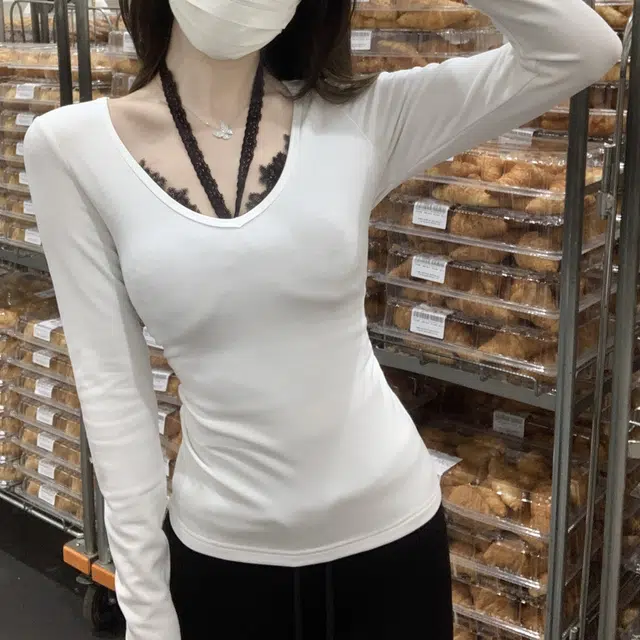 LADYXIEXIE v T