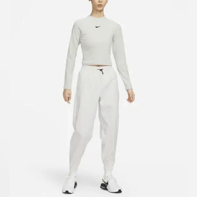Nike LogoT