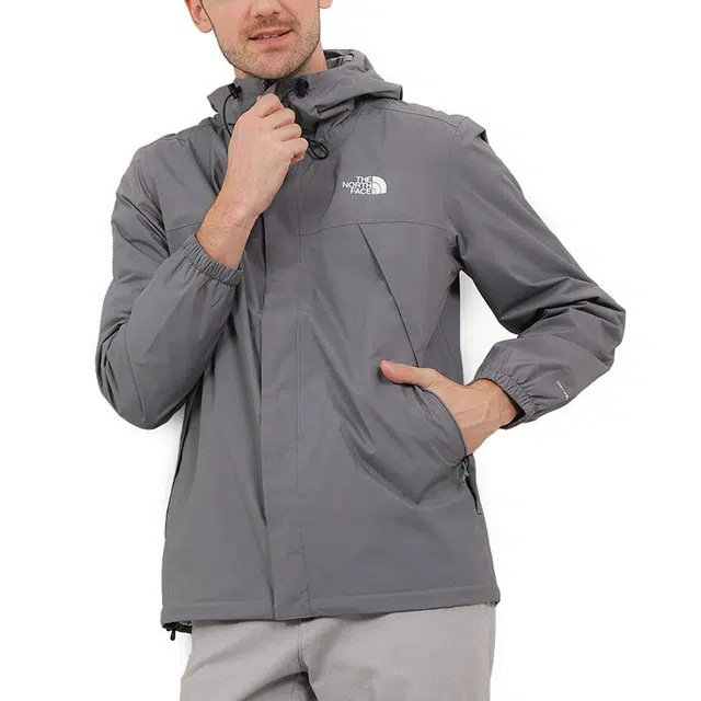 THE NORTH FACE logo