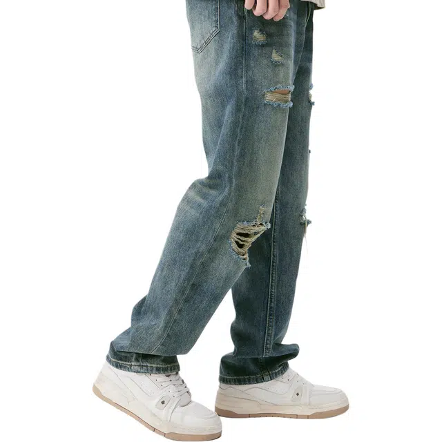 Lee Cooper