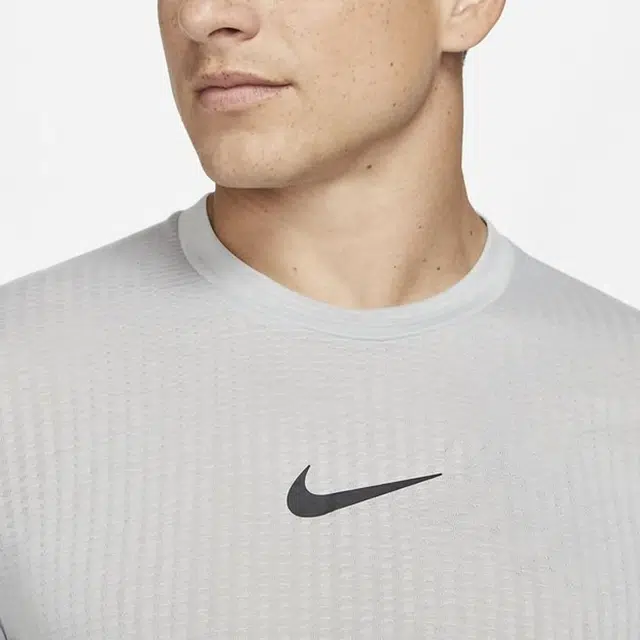 Nike ProDri-FIT ADV T