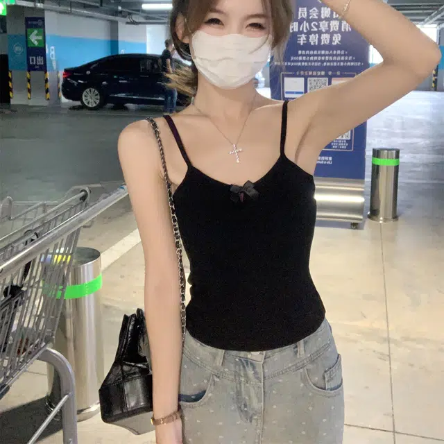 水中花 秋季韩系修身镂空蝴蝶结含胸垫短款百搭背心吊带 女款